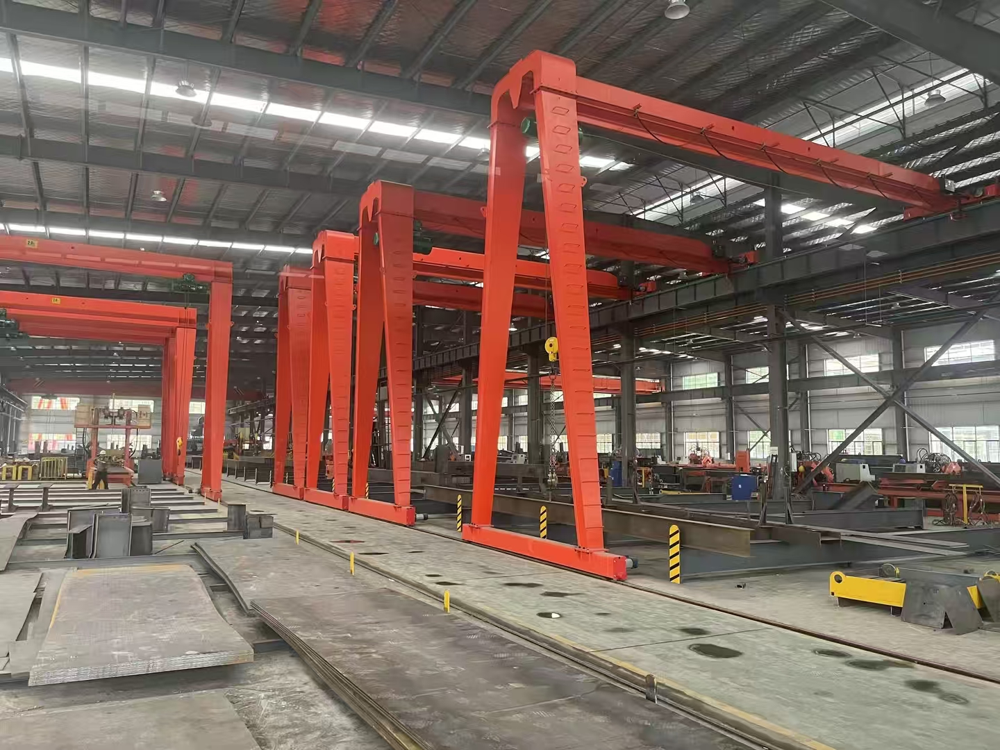 电动葫芦半门式起重机