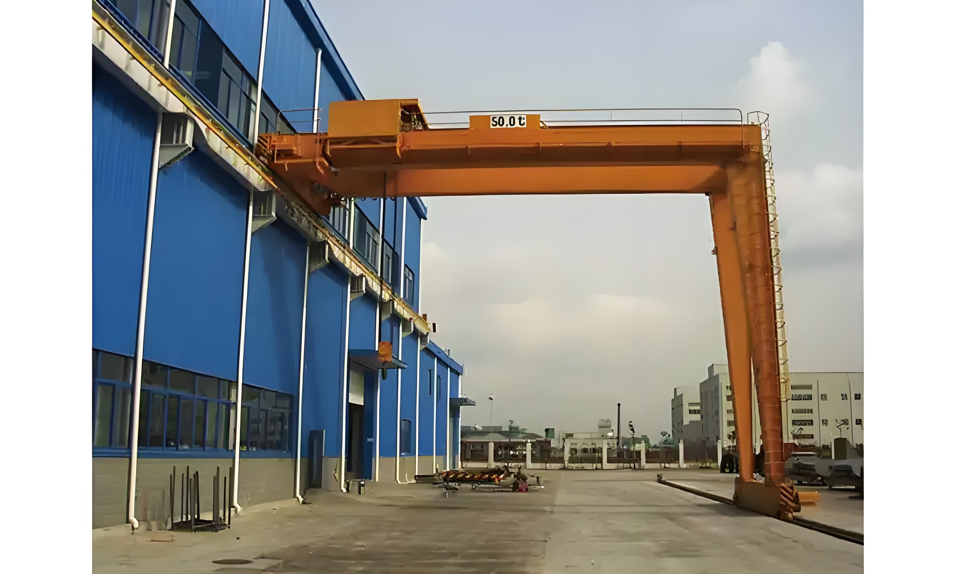 双梁半门式起重机