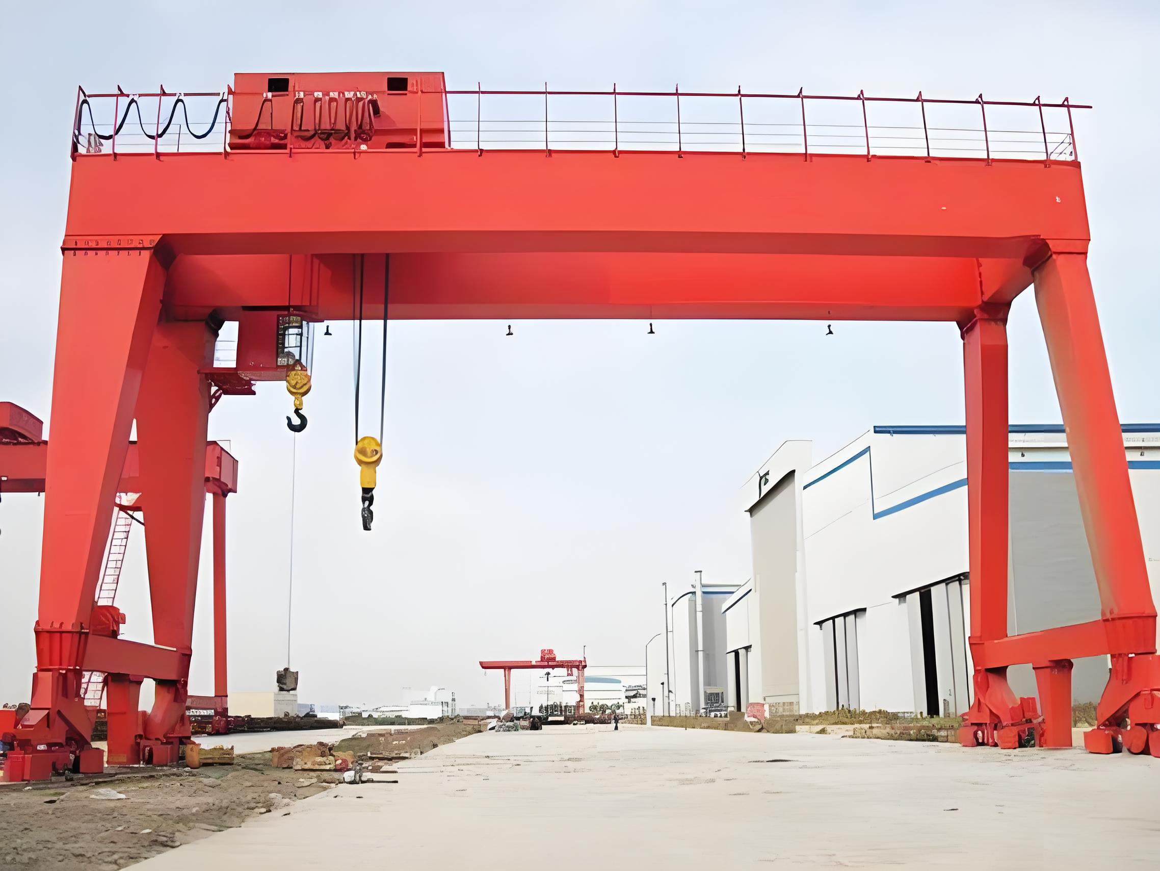 双主梁吊钩门式起重机